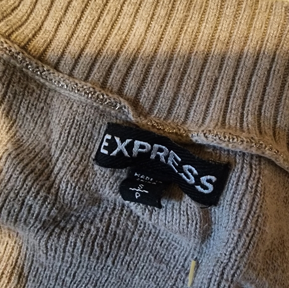 Express Sweater - Picture 2 of 2